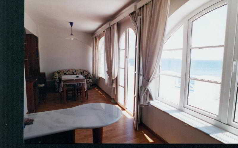 Sea Colours Rooms & Apartments Ermupoli Zewnętrze zdjęcie